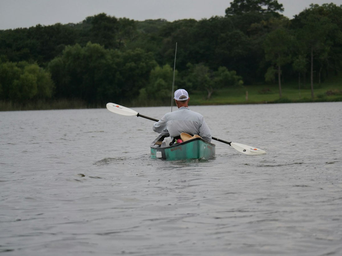 Cómo Pescar en la Corrida de Salmón desde Kayak: Guía Completa