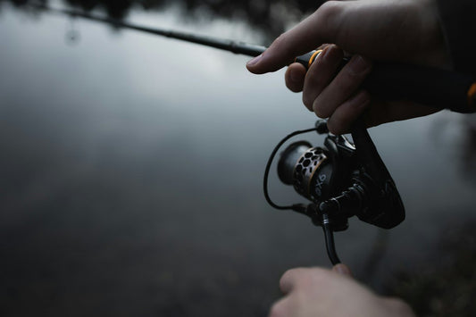 Crankbait vs Jig for October Smallmouth: When to Use Each