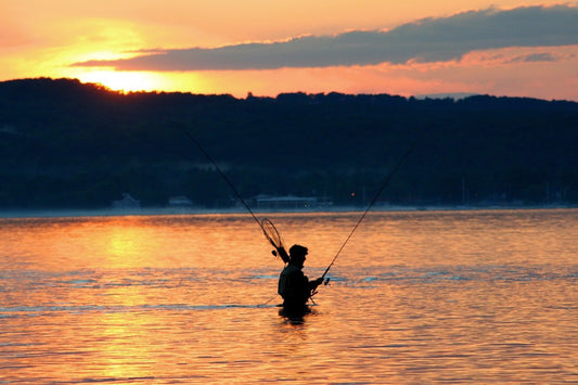 12 Hot-Weather Kayak Fishing Hacks That Actually Work