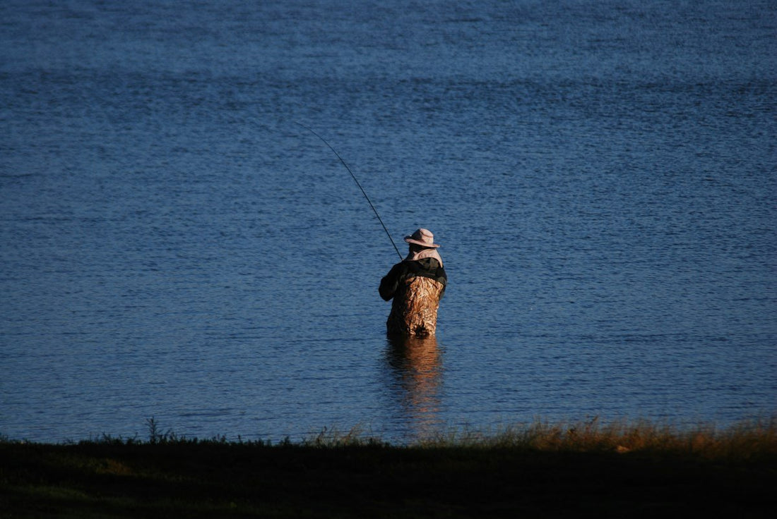 How to Adjust Your Wardrobe for Cool-Morning Kayak Trips