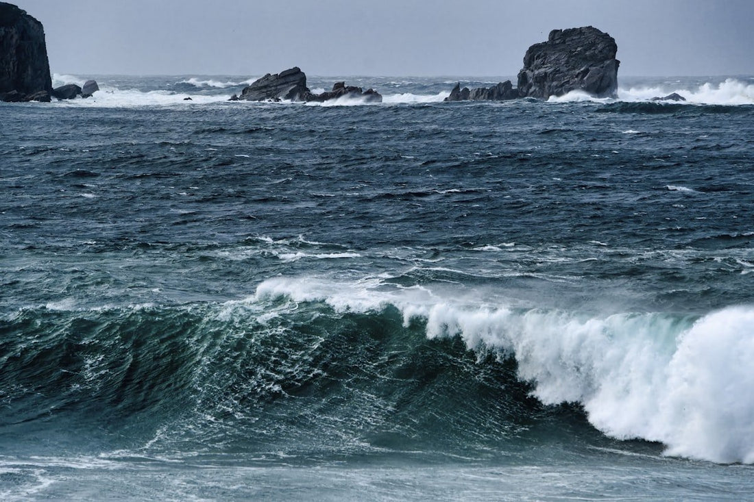 Hurricane Season for Coastal Kayak Anglers: Safety & Fishing