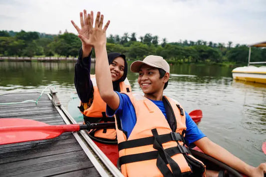 Essential Kayak Life Jackets: Stay Safe While Paddling ReelYaks