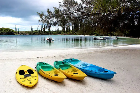 Kayaking Insights: Urban Luxe vs Rural Adventure ReelYaks