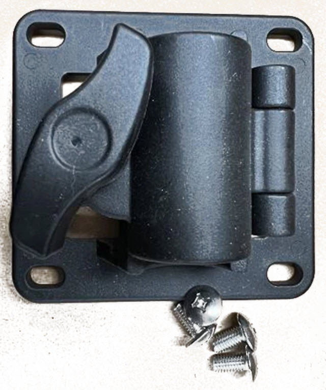 Propeller drive locking plate