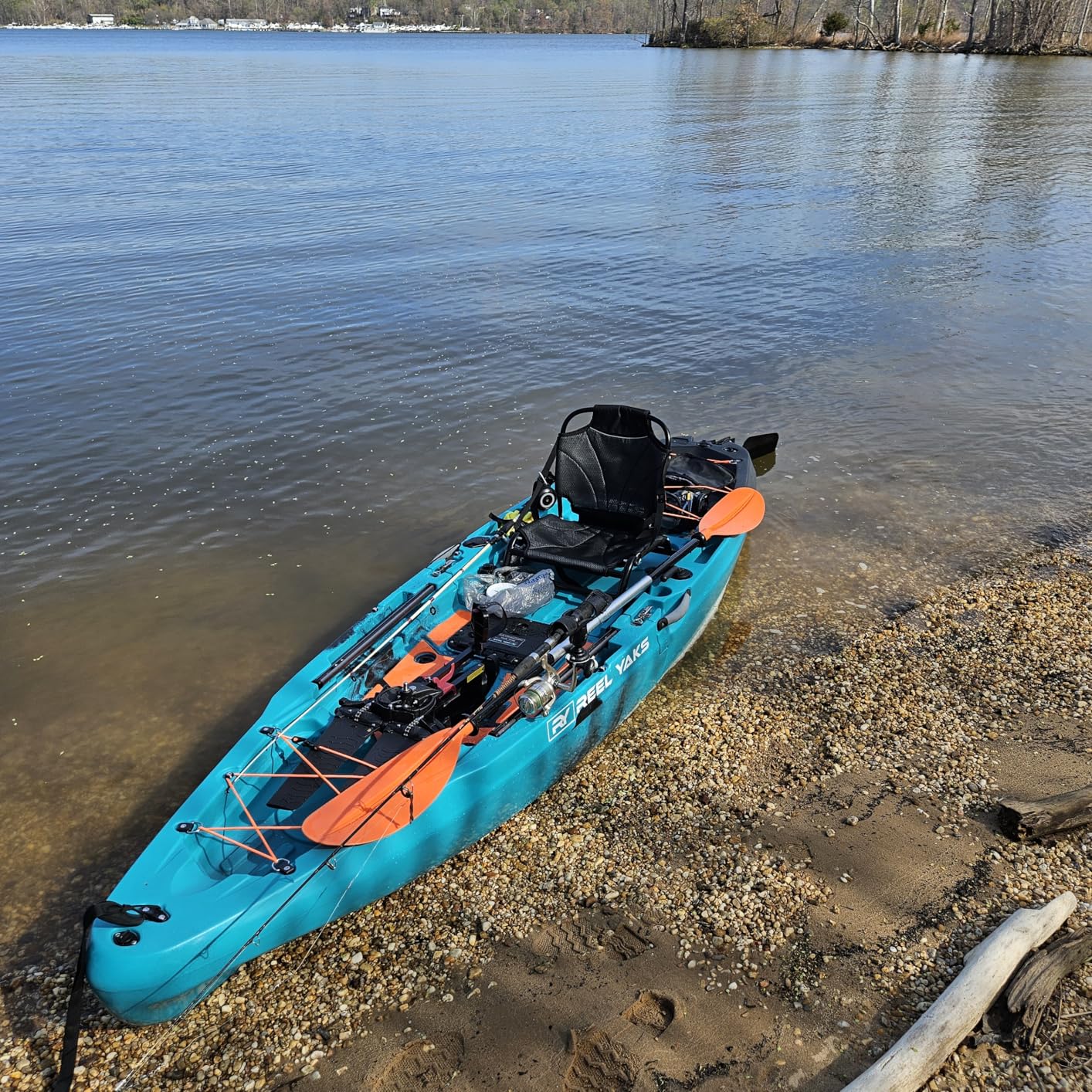 Rapido 10.8ft Fin Drive | Modular Fishing Kayak | Reel Yaks